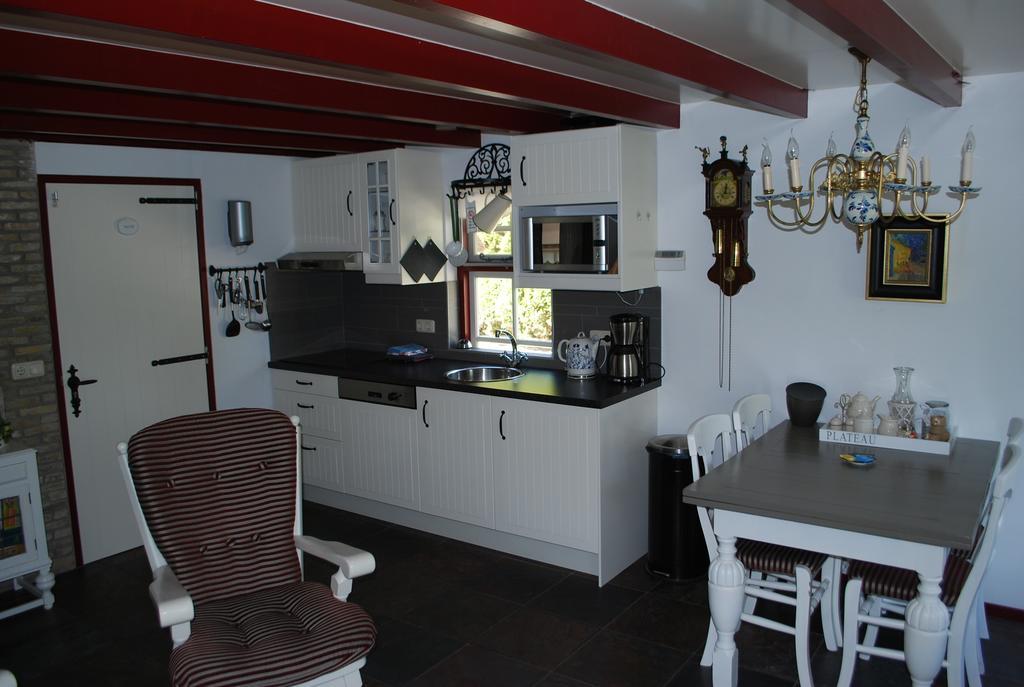 Jistrum Vakantiehuis "It Koaihus" מראה חיצוני תמונה