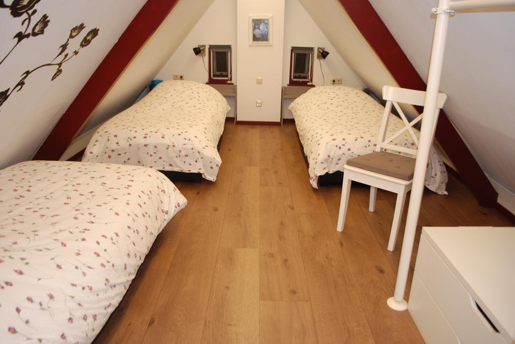 Jistrum Vakantiehuis "It Koaihus" מראה חיצוני תמונה